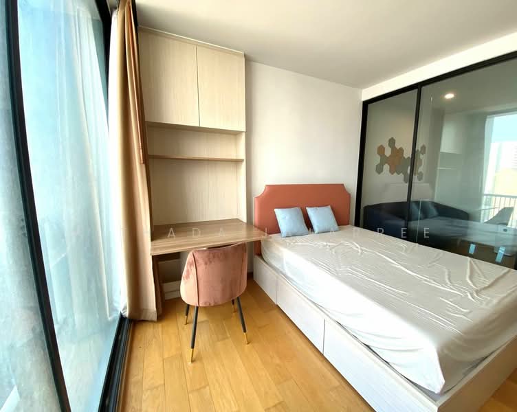 Noble Revo Silom, Bangkok, 88 Soi Surasak Surasak Road, Silom, Bang Rak, Bangkok, 1 Bedroom, 34 sqm, Condo For Rent, by Withada Jaiarree, 500241073 - DDproperty.com