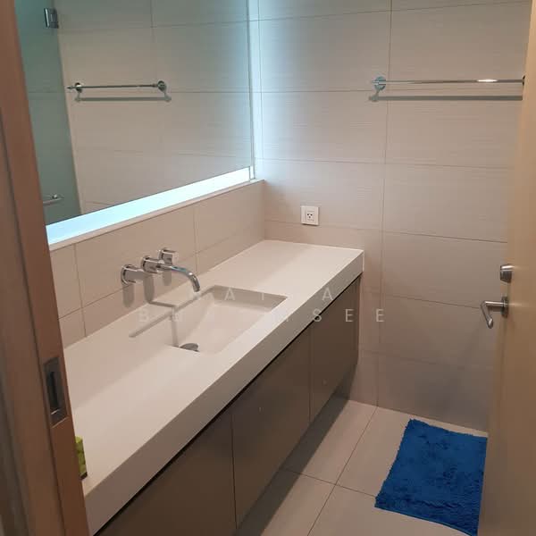 Siri At Sukhumvit, Bangkok, 902 Sukhumvit Road, Phra Kanong, Khlong Toei, Bangkok, 1 Bedroom, 52 sqm, Condo For Rent, by Natta Buromsee, 500241092 - DDproperty.com