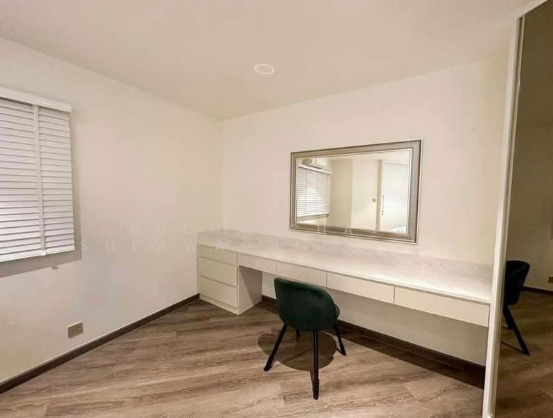 D.S. Tower 2 Sukhumvit 39, Bangkok, Soi Sukhumvit 39, Khlong Tan Nua, Watthana, Bangkok, 2 Bedrooms, 140 sqm, Condo For Rent, by Suchatchaya Supawachiranant, 500241094 - DDproperty.com