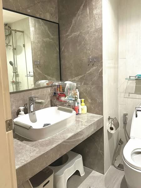 Grand Park View Asoke, Bangkok, 21 Sukhumvit Road, Khlongtoei Nua, Watthana, Bangkok, 2 Bedrooms, 48 sqm, Condo For Sale, by Prapapan Wilairojvorakul, 500241103 - DDproperty.com