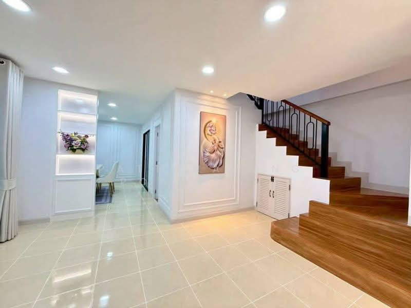 3-BR Semi-detached House, Chon Buri (Pattaya), Surasak, Si Racha, Chon Buri (Pattaya), 3 Bedrooms, 162 sqm, Semi-Detached House (Twin House) For Sale, by Pattanapong Pongpipat, 500241104 - DDproperty.com