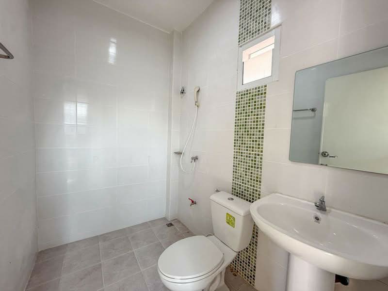 3-BR House, Chon Buri (Pattaya), Surasak, Si Racha, Chon Buri (Pattaya), 3 Bedrooms, 300 sqm, Single Detached House For Sale, by Pattanapong Pongpipat, 500241109 - DDproperty.com