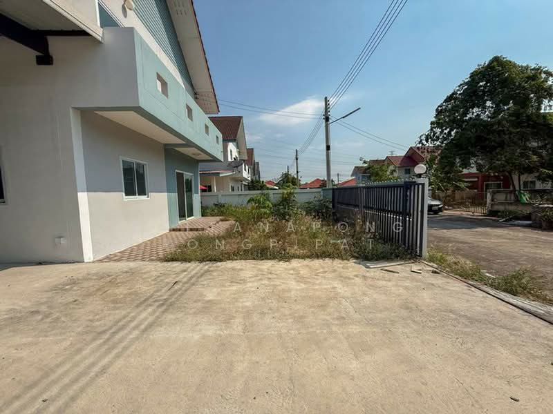 3-BR House, Chon Buri (Pattaya), Surasak, Si Racha, Chon Buri (Pattaya), 3 Bedrooms, 300 sqm, Single Detached House For Sale, by Pattanapong Pongpipat, 500241109 - DDproperty.com