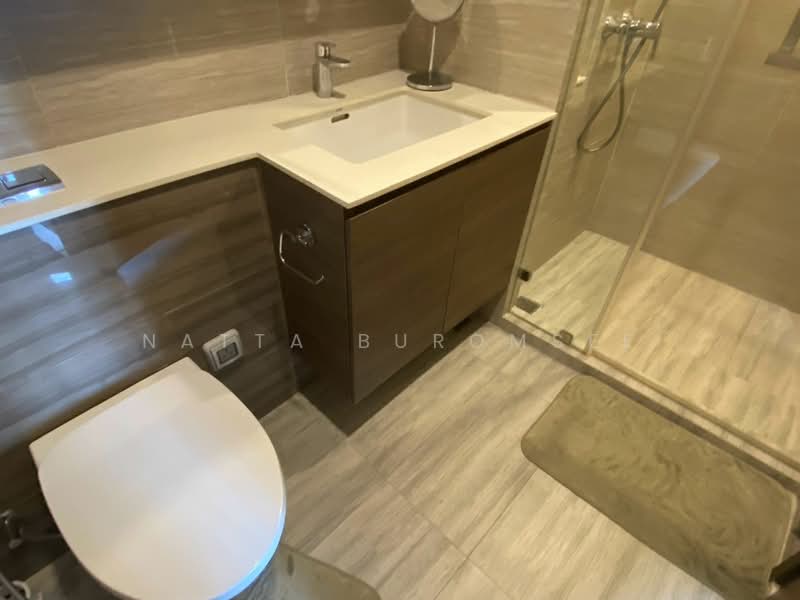 Whizdom Essence, Bangkok, 5 Piyabutr 1 Alley, Bang Chak, Phra Khanong, Bangkok, 1 Bedroom, 45 sqm, Condo For Rent, by Natta Buromsee, 500241116 - DDproperty.com