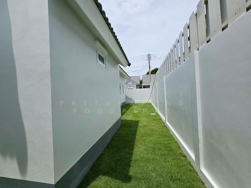3-BR Villa, Chon Buri (Pattaya), Poong, Bang Lamung (Pattaya), Chon Buri (Pattaya), 3 Bedrooms, 310 sqm, Villa For Sale, by Pattanapong Pongpipat, 500241120 - DDproperty.com