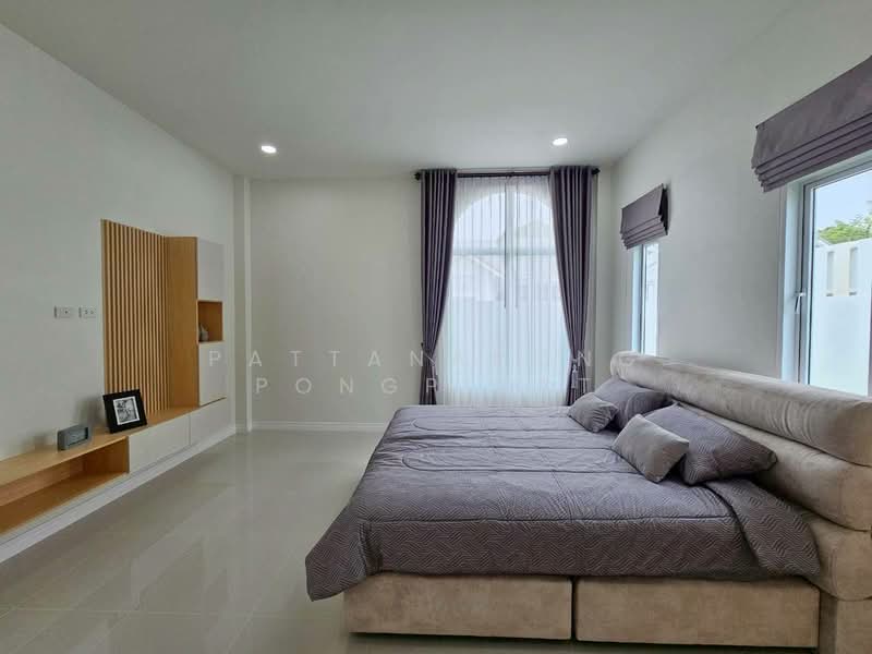 3-BR Villa, Chon Buri (Pattaya), Poong, Bang Lamung (Pattaya), Chon Buri (Pattaya), 3 Bedrooms, 310 sqm, Villa For Sale, by Pattanapong Pongpipat, 500241120 - DDproperty.com