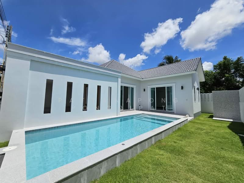 3-BR Villa, Chon Buri (Pattaya), Poong, Bang Lamung (Pattaya), Chon Buri (Pattaya), 3 Bedrooms, 310 sqm, Villa For Sale, by Pattanapong Pongpipat, 500241120 - DDproperty.com