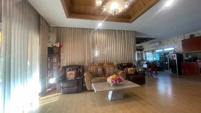undefined, Chon Buri (Pattaya), Huai Yai, Bang Lamung (Pattaya), Chon Buri (Pattaya), 3 Bedrooms, 254 sqm, Villa For Sale, by Pattanapong Pongpipat, 500241131 - DDproperty.com