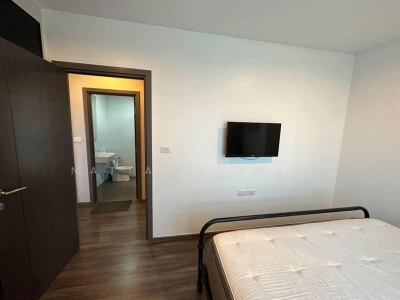 The Base Park West Sukhumvit 77, Bangkok, 11 Soi Sukhumvit 77 Sukhumvit Road, Phra Kanong Nua, Watthana, Bangkok, 2 Bedrooms, 40 sqm, Condo For Rent, by Natta Buromsee, 500241135 - DDproperty.com
