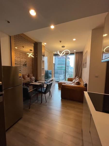 Whizdom Essence, Bangkok, 5 Piyabutr 1 Alley, Bang Chak, Phra Khanong, Bangkok, 2 Bedrooms, 53 sqm, Condo For Rent, by Withada Jaiarree, 500241139 - DDproperty.com