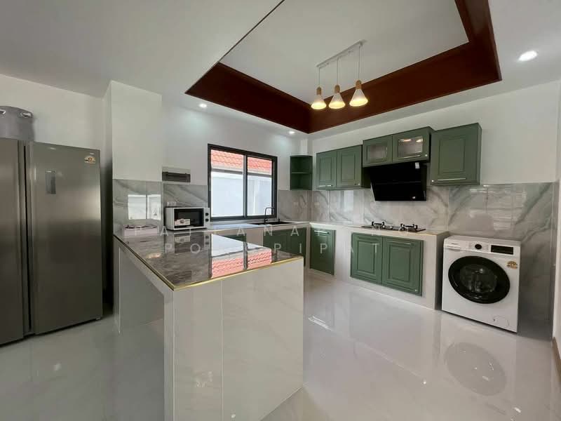 undefined, Chon Buri (Pattaya), Nong Pru, Bang Lamung (Pattaya), Chon Buri (Pattaya), 4 Bedrooms, 382 sqm, Villa For Sale, by Pattanapong Pongpipat, 500241153 - DDproperty.com