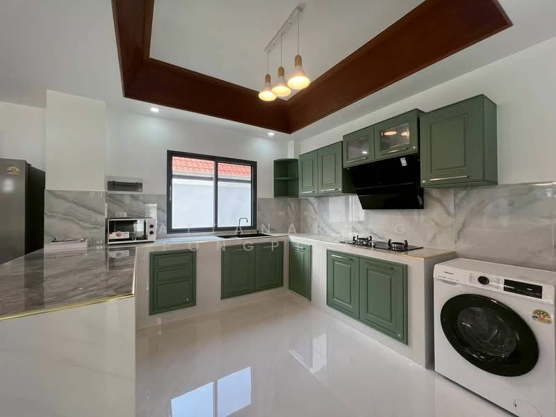 undefined, Chon Buri (Pattaya), Nong Pru, Bang Lamung (Pattaya), Chon Buri (Pattaya), 4 Bedrooms, 382 sqm, Villa For Sale, by Pattanapong Pongpipat, 500241153 - DDproperty.com