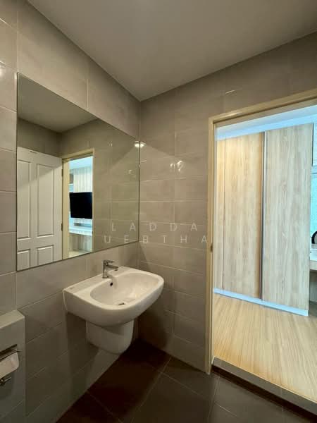 Viia 7 Bangna, Samut Prakan, Bangna Garden, Bang Sao Thong, Bang Sao Thong, Samut Prakan, 3 Bedrooms, 214 sqm, Condo For Sale, by Ladda Suebthai, 500241160 - DDproperty.com