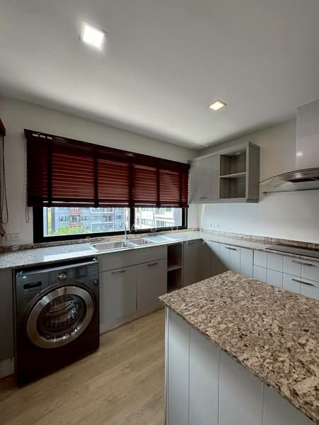 Viia 7 Bangna, Samut Prakan, Bangna Garden, Bang Sao Thong, Bang Sao Thong, Samut Prakan, 3 Bedrooms, 214 sqm, Condo For Sale, by Ladda Suebthai, 500241160 - DDproperty.com