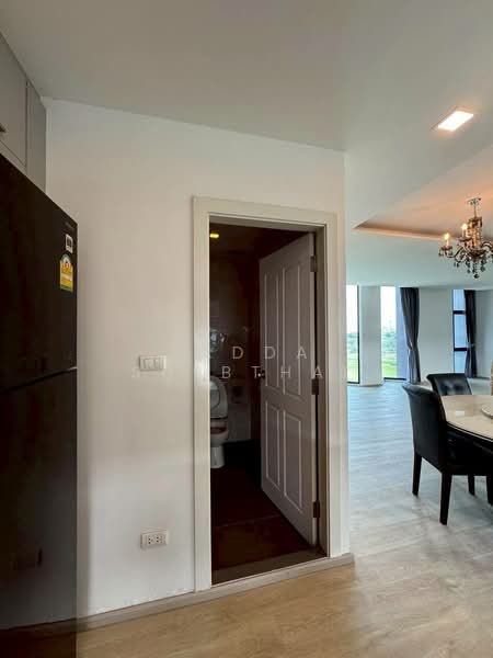 Viia 7 Bangna, Samut Prakan, Bangna Garden, Bang Sao Thong, Bang Sao Thong, Samut Prakan, 3 Bedrooms, 214 sqm, Condo For Sale, by Ladda Suebthai, 500241160 - DDproperty.com