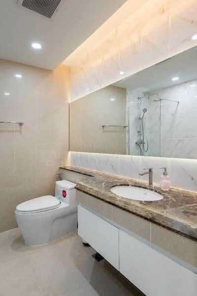 The Prime 11, Bangkok, 29 Soi Sukhumvit 11, Khlongtoei Nua, Watthana, Bangkok, 2 Bedrooms, 90 sqm, Condo For Sale, by Farida Phetnuam, 500241204 - DDproperty.com