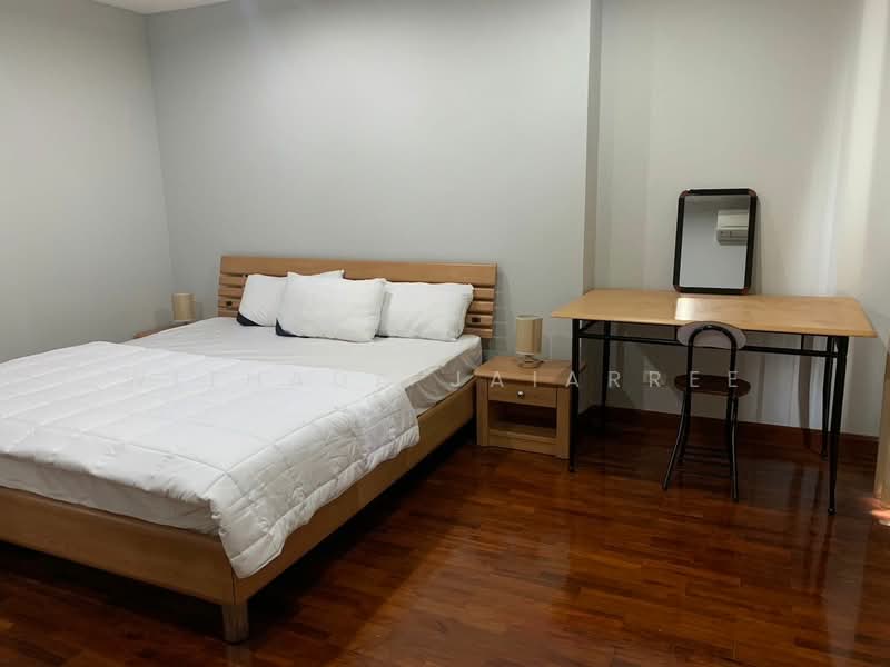 Asoke Place, Bangkok, Asok Montri Rd, Khlongtoei Nua, Watthana, Bangkok, 2 Bedrooms, 80 sqm, Condo For Rent, by Withada Jaiarree, 500241216 - DDproperty.com