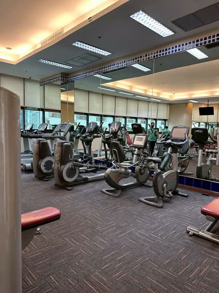 President Place, Bangkok, 975 Phloen Chit Rd, Lumphini, Pathum Wan, Bangkok, 2 Bedrooms, 140 sqm, Condo For Rent, by Suchanya Champatong, 500241228 - DDproperty.com