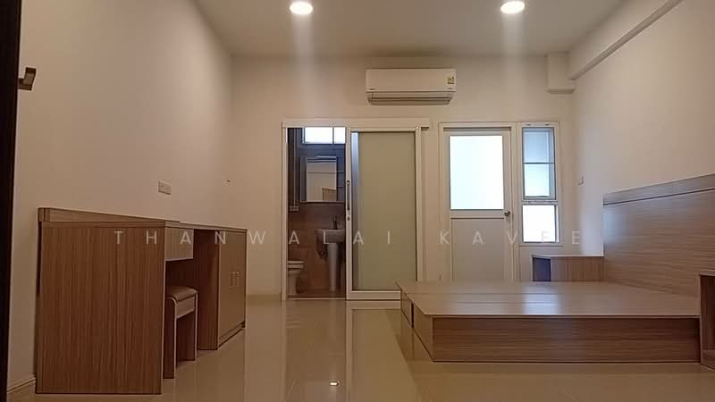 Bang Pakong, Chachoengsao, Tha Kham, Bang Pakong, Chachoengsao, , 4,100 sqm, Business For Sale, by Thanwalai Kavee, 500241260 - DDproperty.com