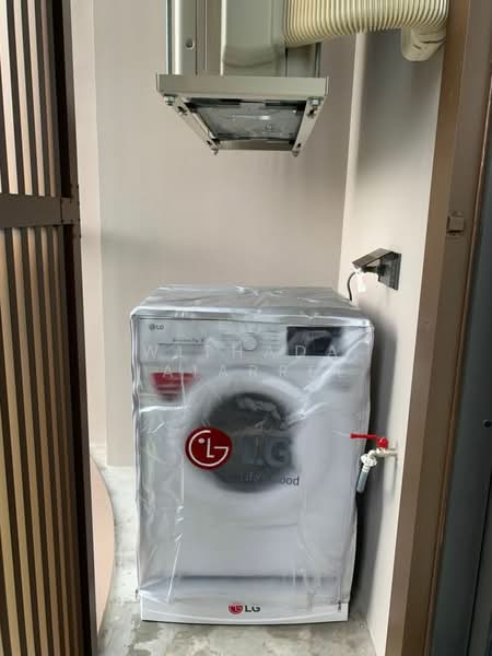 Kawa Haus, Bangkok, 95 Soi Rim Khlong, Phra Kanong Nua, Watthana, Bangkok, 1 Bedroom, 34 sqm, Condo For Rent, by Withada Jaiarree, 500241261 - DDproperty.com