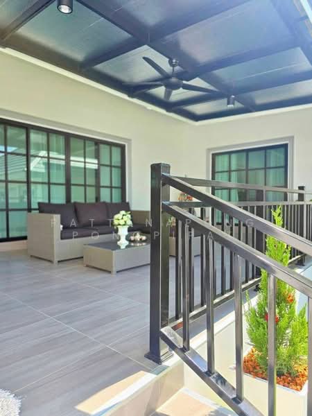 3-BR Villa, Chon Buri (Pattaya), Nong Pru, Bang Lamung (Pattaya), Chon Buri (Pattaya), 3 Bedrooms, 400 sqm, Villa For Sale, by Pattanapong Pongpipat, 500241302 - DDproperty.com