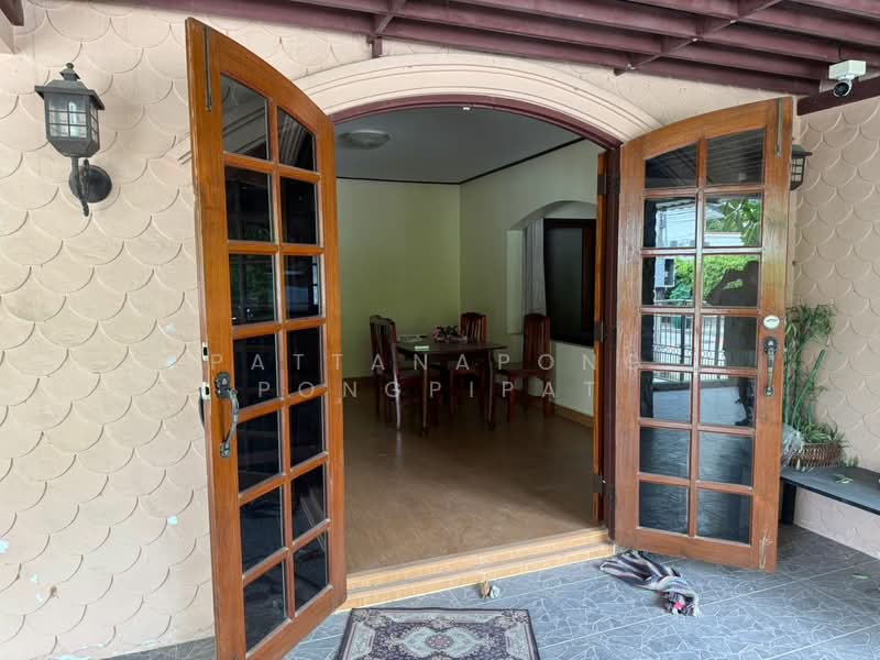 undefined, Chon Buri (Pattaya), Nong Pru, Bang Lamung (Pattaya), Chon Buri (Pattaya), 2 Bedrooms, 276 sqm, Single Detached House For Sale, by Pattanapong Pongpipat, 500241320 - DDproperty.com