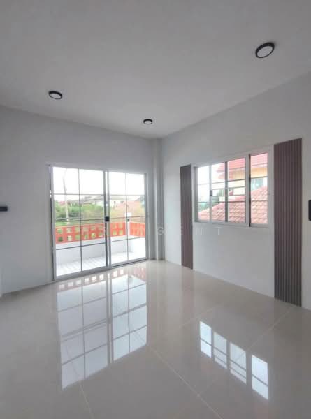 DINUDOM 1 ดินอุดม1, Nonthaburi, Bang Khu Rat, Bang Bua Thong, Nonthaburi, 3 Bedrooms, 130 sqm, Semi-Detached House (Twin House) For Sale, by NR AGENT, 500241332 - DDproperty.com