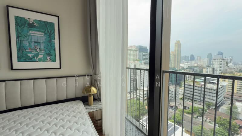 Noble Around Sukhumvit 33, Bangkok, 17 Soi Sukhumvit 33, Khlong Tan Nua, Watthana, Bangkok, 2 Bedrooms, 55 sqm, Condo For Rent, by Farida Phetnuam, 500241333 - DDproperty.com