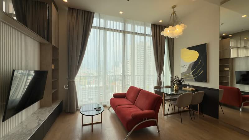 Noble Around Sukhumvit 33, Bangkok, 17 Soi Sukhumvit 33, Khlong Tan Nua, Watthana, Bangkok, 2 Bedrooms, 55 sqm, Condo For Rent, by Farida Phetnuam, 500241333 - DDproperty.com