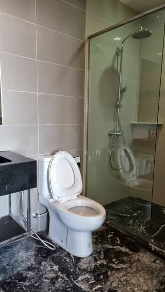 The Edge Sukhumvit 23, Bangkok, 6 Soi Sukhumvit 23, Khlongtoei Nua, Watthana, Bangkok, 2 Bedrooms, 65 sqm, Condo For Rent, by Suchanya Champatong, 500241337 - DDproperty.com