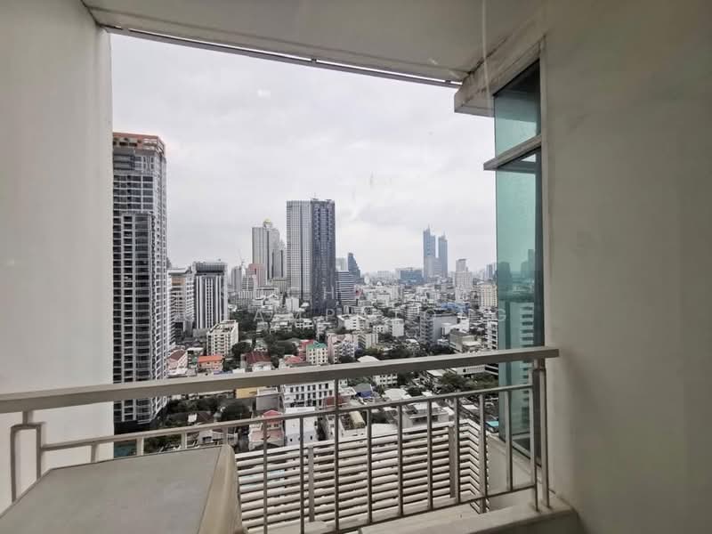Ivy Sathorn 10, Bangkok, 88 Soi Sathorn 12, Sathorn Road, Silom, Bang Rak, Bangkok, 1 Bedroom, 35 sqm, Condo For Sale, by Suchanya Champatong, 500241346 - DDproperty.com