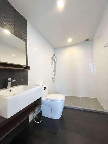 Plex Bangna, Samut Prakan, 90/239 Burapha Withi Expressway, Bang Kaeo, Bang Plee, Samut Prakan, 3 Bedrooms, 190 sqm, Townhouse For Rent, by อรนุช ชาติทอง, 500241368 - DDproperty.com