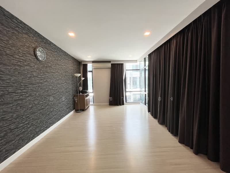 Plex Bangna, Samut Prakan, 90/239 Burapha Withi Expressway, Bang Kaeo, Bang Plee, Samut Prakan, 3 Bedrooms, 190 sqm, Townhouse For Rent, by อรนุช ชาติทอง, 500241368 - DDproperty.com