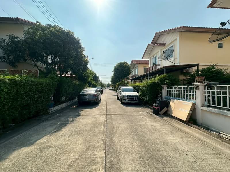 Baanfah GreenPark Rangsit – Klong 3, Pathum Thani, Bang Yitho, Thanyaburi, Pathum Thani, 3 Bedrooms, 154 sqm, Semi-Detached House (Twin House) For Sale, by วิดารัตน์ กาติ้ง, 500241485 - DDproperty.com