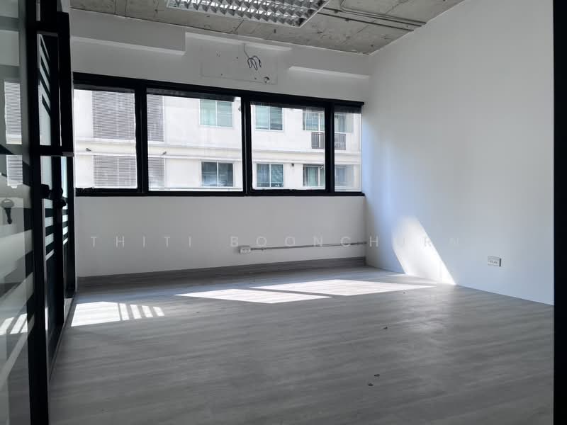 Silom Office Near BTS Saint Louis, Bangkok, Silom, Bang Rak, Bangkok, , 146 sqm, Office Space For Rent, by Thiti Boonchurn, 500241494 - DDproperty.com
