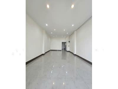 ขาย - ตึกแถวอาคารพาณิชย์ 3 ชั้น เนินพระระยอง, ระยอง