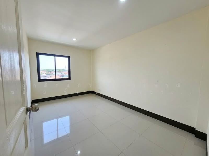 ตึกแถวอาคารพาณิชย์ 3 ชั้น เนินพระระยอง, ระยอง, เนินพระ, เมืองระยอง, ระยอง, 150 ตร.ม., ตึกแถว-อาคารพาณิชย์ ขาย, โดย ถูกตึกแถวอาคารพาณิชย์ 3 ชั้น เนินพระระยอง 23.8 ตร.วา ใช้สอย 150 ตร.ม., 500241512 - DDproperty.com