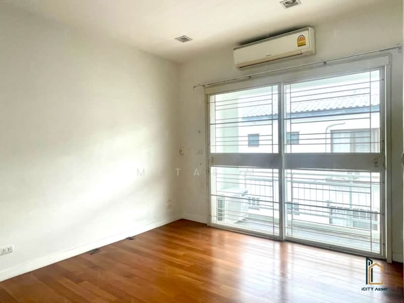 SPACE Ladprao-Mengjai, Bangkok, Pracha Uthit Road (Mengjai), Wang Thonglang, Wang Thonglang, Bangkok, 3 Bedrooms, 220 sqm, Townhouse For Rent, by Metas M, 500241529 - DDproperty.com
