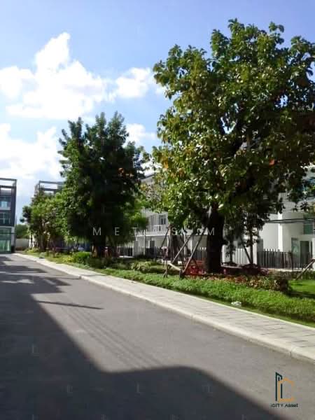 SPACE Ladprao-Mengjai, Bangkok, Pracha Uthit Road (Mengjai), Wang Thonglang, Wang Thonglang, Bangkok, 3 Bedrooms, 220 sqm, Townhouse For Rent, by Metas M, 500241529 - DDproperty.com