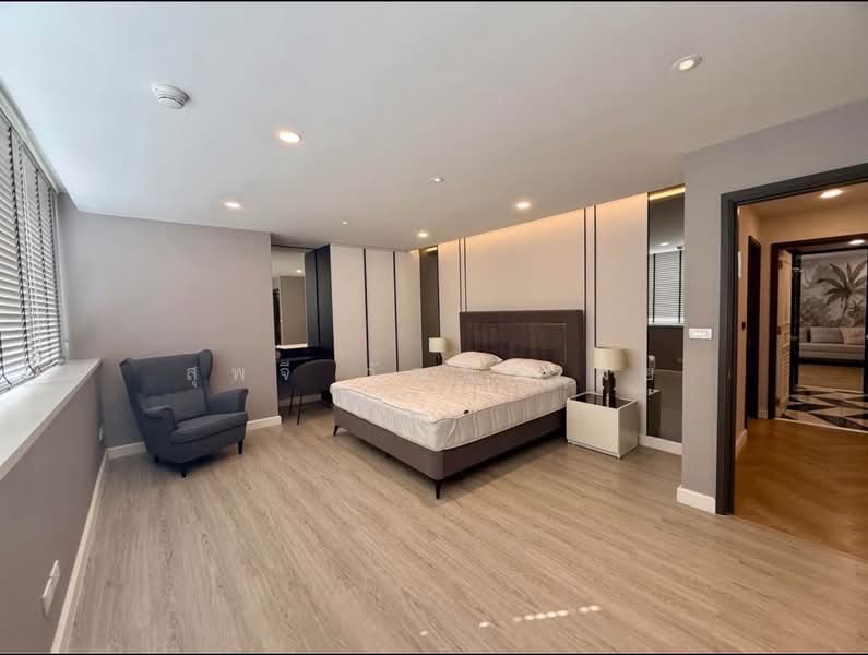 President Park Sukhumvit 24, Bangkok, 99 Sukhumvit 24 Alley, Khlongtoei Nua, Watthana, Bangkok, 3 Bedrooms, 223 sqm, Condo For Rent, by Supajee Wattanarom, 500241530 - DDproperty.com