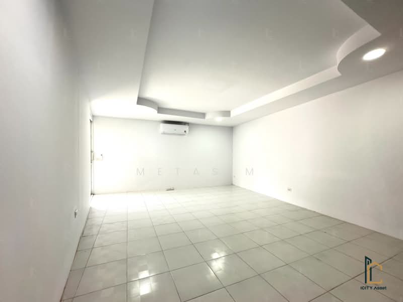 Urban Sathorn, Bangkok, Ratchaphruek Road, Bang Chak, Phasi Charoen, Bangkok, 3 Bedrooms, 300 sqm, Townhouse For Rent, by Metas M, 500241533 - DDproperty.com