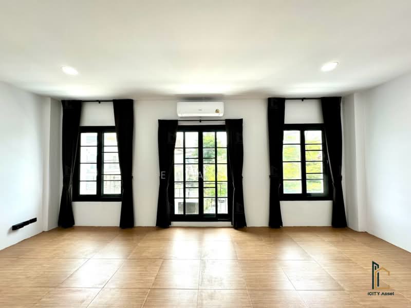 Urban Sathorn : หมู่บ้านเออร์เบิน สาทร, กรุงเทพ, ถนนราชพฤกษ์, บางจาก, ภาษีเจริญ, กรุงเทพ, 300 ตร.ม., ทาวน์เฮ้าส์ ให้เช่า, โดย Metas M, 500241533 - DDproperty.com