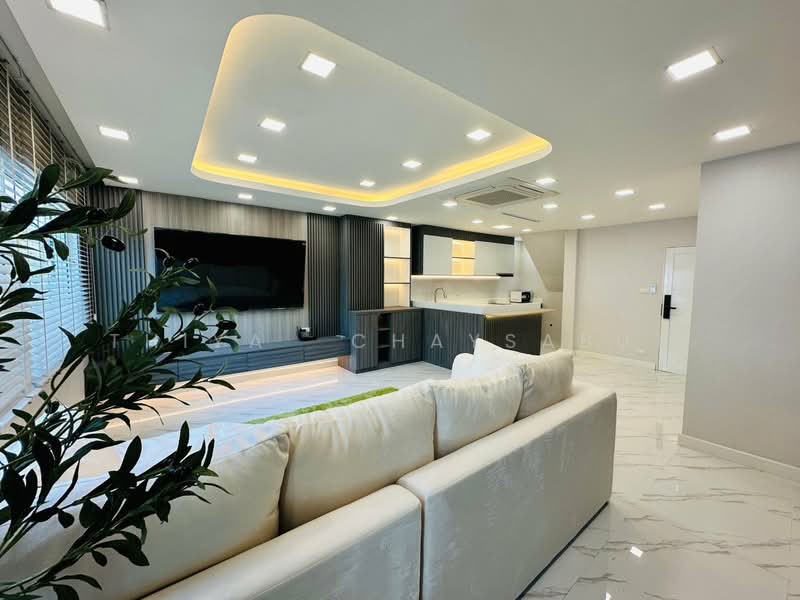 บ้านรัชดา18, กรุงเทพ, ห้วยขวาง, ห้วยขวาง, กรุงเทพ, 300 ตร.ม., ทาวน์เฮ้าส์ ให้เช่า, โดย Thiya​ Chaysabut, 500241542 - DDproperty.com