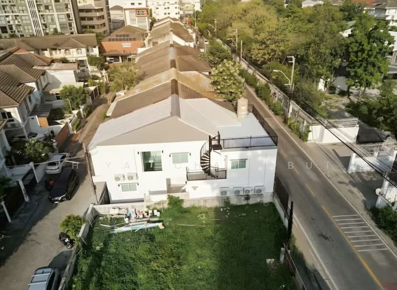 บ้านรัชดา18, Bangkok, Huai Khwang, Huai Khwang, Bangkok, 3 Bedrooms, 300 sqm, Townhouse For Rent, by Thiya​ Chaysabut, 500241542 - DDproperty.com