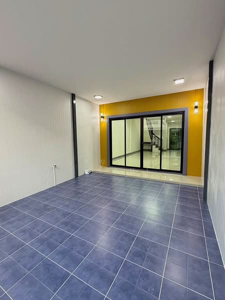 บ้านสวย ทำเลดี แจ้งวัฒนะ ปากเกร็ด #หมู่บ้านชาร์มมิ่ง โฮม ใกล้ Major Hollywood ห้าแยกปากเกร็ด, นนทบุรี, ปากเกร็ด, ปากเกร็ด, นนทบุรี, 100 ตร.ม., ทาวน์เฮ้าส์ ขาย, โดย บุษบากร (เจี๊ยบ), 500241543 - DDproperty.com