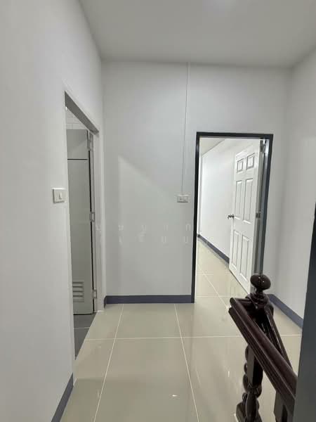 บ้านสวย ทำเลดี แจ้งวัฒนะ ปากเกร็ด #หมู่บ้านชาร์มมิ่ง โฮม ใกล้ Major Hollywood ห้าแยกปากเกร็ด, Nonthaburi, Pak Kret, Pak Kret, Nonthaburi, 2 Bedrooms, 100 sqm, Townhouse For Sale, by บุษบากร (เจี๊ยบ), 500241543 - DDproperty.com