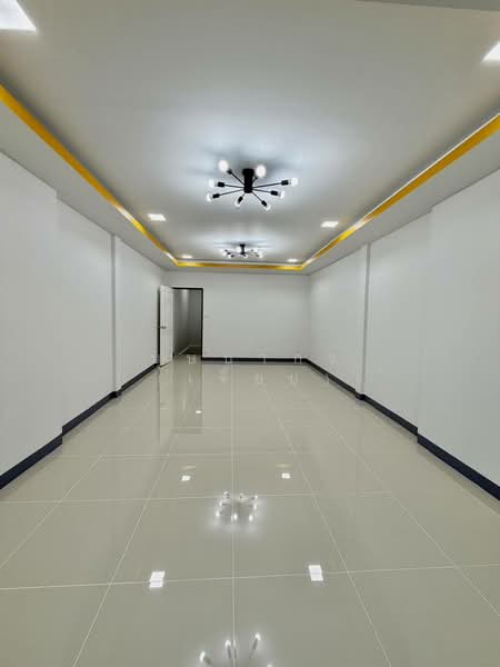 บ้านสวย ทำเลดี แจ้งวัฒนะ ปากเกร็ด #หมู่บ้านชาร์มมิ่ง โฮม ใกล้ Major Hollywood ห้าแยกปากเกร็ด, Nonthaburi, Pak Kret, Pak Kret, Nonthaburi, 2 Bedrooms, 100 sqm, Townhouse For Sale, by บุษบากร (เจี๊ยบ), 500241543 - DDproperty.com