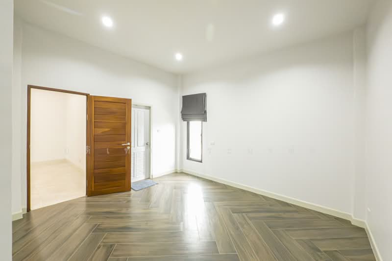 The Elegance Phetkasem 81, Bangkok, Nong Kham, Nong Khaem, Bangkok, 5 Bedrooms, 438 sqm, Single Detached House For Sale, by อดิเทพ ภระมรทัต, 500241545 - DDproperty.com