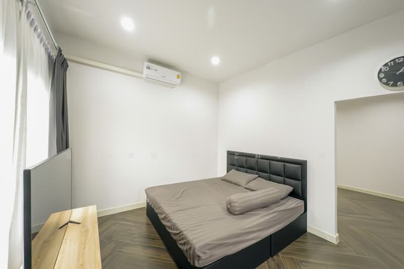 The Elegance Phetkasem 81, Bangkok, Nong Kham, Nong Khaem, Bangkok, 5 Bedrooms, 438 sqm, Single Detached House For Sale, by อดิเทพ ภระมรทัต, 500241545 - DDproperty.com