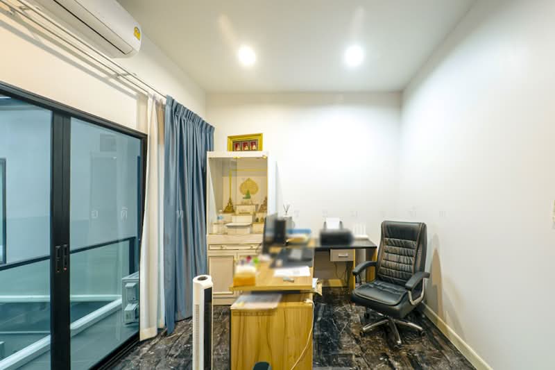 The Elegance Phetkasem 81, Bangkok, Nong Kham, Nong Khaem, Bangkok, 5 Bedrooms, 438 sqm, Single Detached House For Sale, by อดิเทพ ภระมรทัต, 500241545 - DDproperty.com